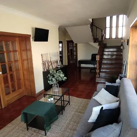بيت شباب Summer House